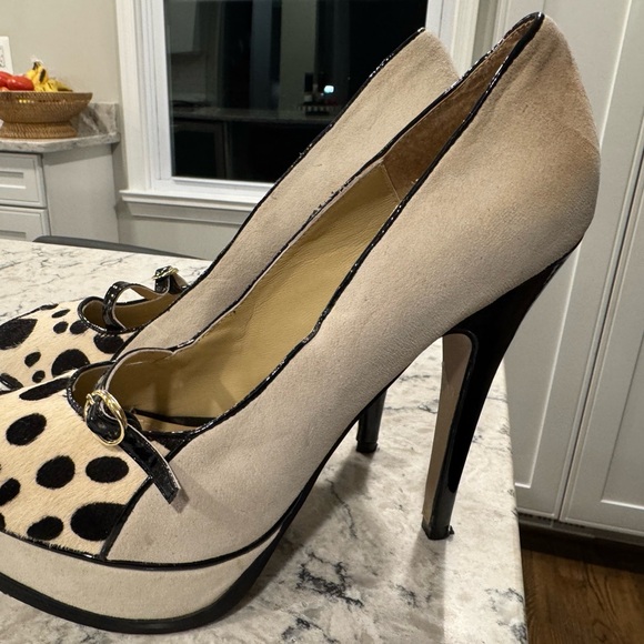 YSL Yves Saint Laurent Open Peep Toe Pumps Size 40 Animal Fur and Suede main image 7